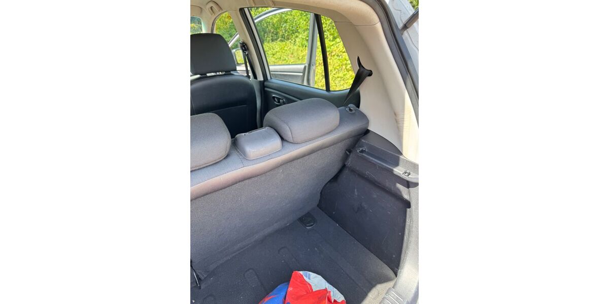 Hyundai i10 190.000 km 1.300 &euro; Essen 45143