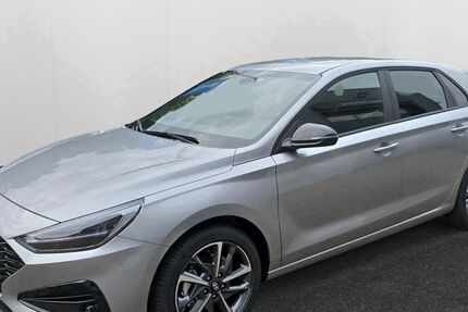 Hyundai i30 3.150 km 22.890 &euro; Düsseldorf 40233