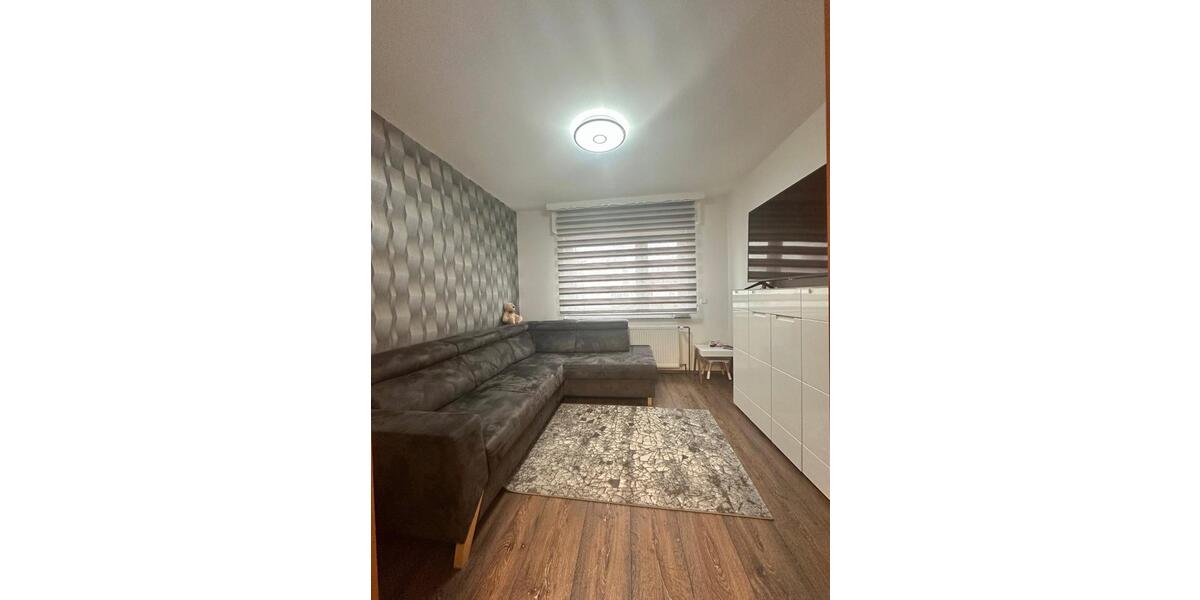 Erdgeschoßwohnung Essen Stadtbezirk V - 6 Zimmer, 130 m&sup2;, 300.000&euro; | Angebot:24816188