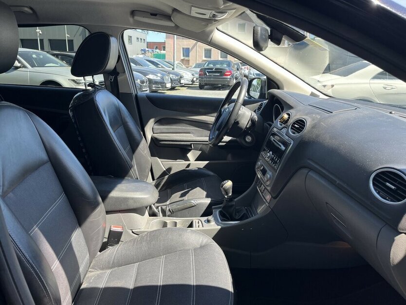 Focus Titanium / LPG / Sitzheizung / Xenon / AHK