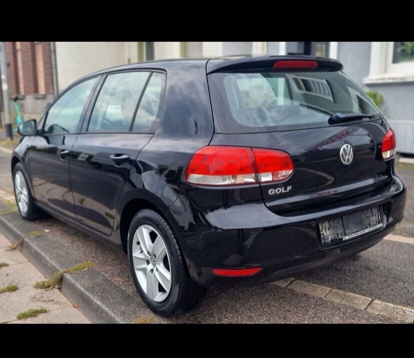 VW Golf VI 64.911 km 6.800 € Mönchengladbach 41061