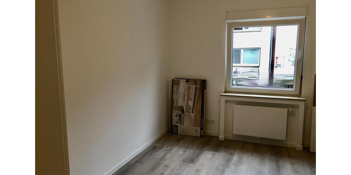 Etagenwohnung Essen Stadtbezirk II - 4 Zimmer, 90 m&sup2;, 998&euro; | Angebot:25073417