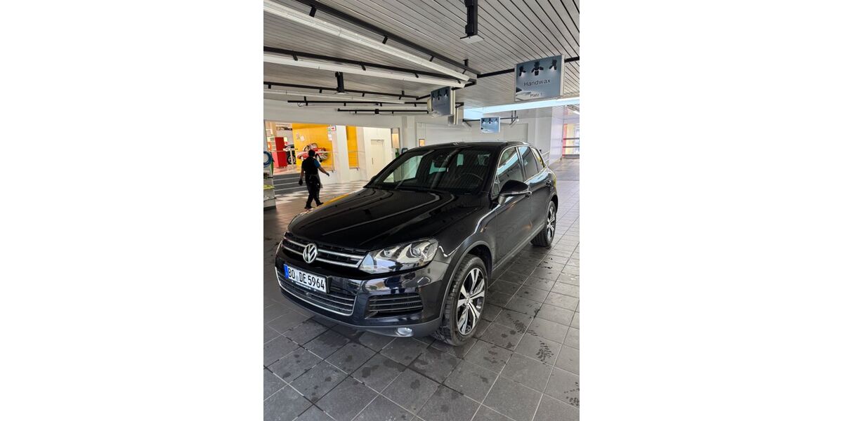VW Touareg 122.000 km 18.999 &euro; Essen 45277