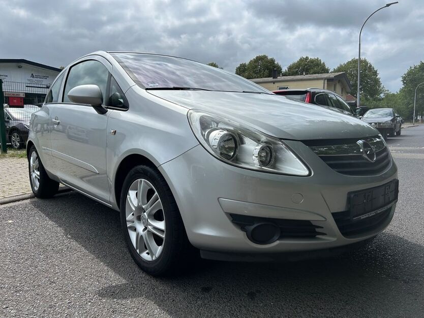 Opel Corsa 150.000 km 2.980 € XANTEN 46509
