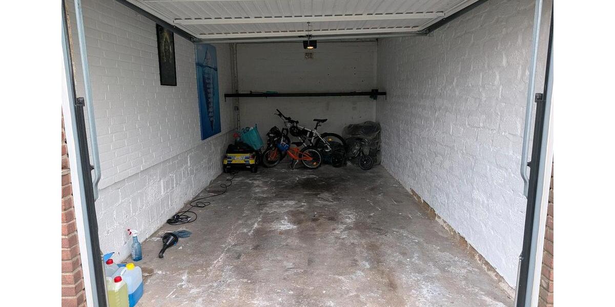 Etagenwohnung Wesel Fusternberg - 4.5 Zimmer, 92 m&sup2;, 200.000&euro; | Angebot:26393699