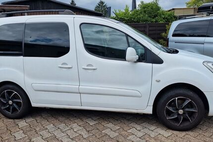 Citroen Berlingo 122.722 km 5.600 &euro; Mülheim an der Ruhr 45481