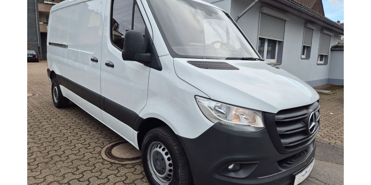 Mercedes-Benz Sprinter 120.000 km 21.990 &euro; Düsseldorf 40591