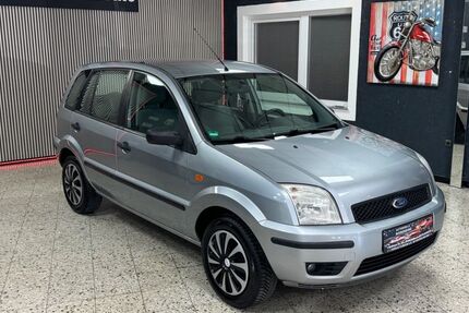 Ford Fusion 106.477 km 2.990 &euro; Essen 45356