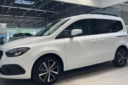 Mercedes-Benz T-Klasse 19.571 km 27.880 &euro; Duisburg 47167
