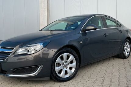 Opel Insignia 120.000 km 6.999 &euro; Düsseldorf 40231