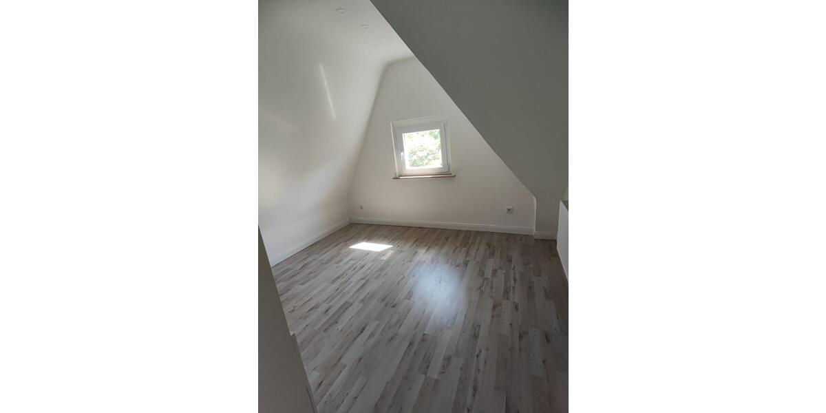 Reihenhaus Krefeld Benrad - 4 Zimmer, 90 m&sup2;, 320.000&euro; | Angebot:26994681