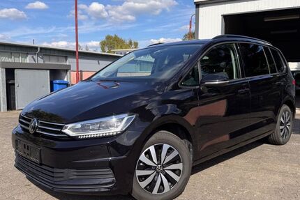 VW Touran 24.650 km 33.300 € Meerbusch 40668