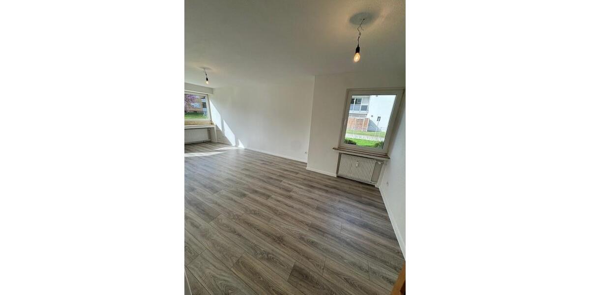 Erdgeschoßwohnung Oberhausen Rothebusch - 3 Zimmer, 71 m&sup2;, 549&euro; | Angebot:25584451