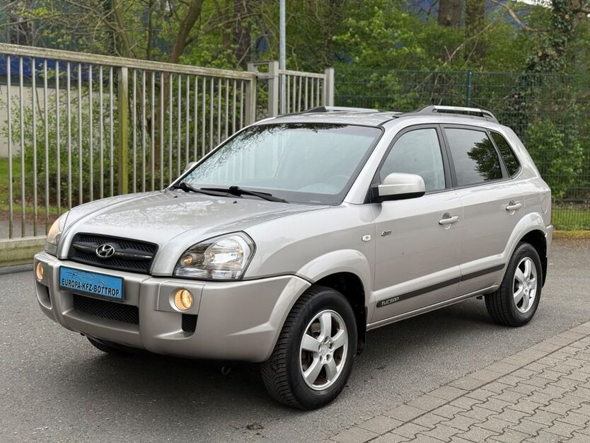 Hyundai TUCSON 230.000 km 3.999 € Bottrop 46238