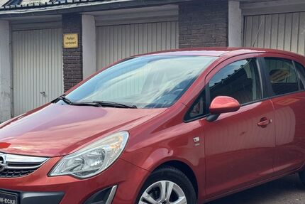 Opel Corsa 98.000 km 3.999 &euro; Duisburg 47179