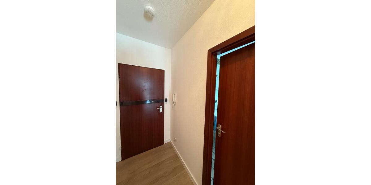 Etagenwohnung Krefeld Cracau - 1 Zimmer, 45 m&sup2;, 410&euro; | Angebot:25164959