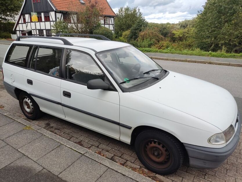 Opel Astra 133.500 km 22.000 € Wülfrath 42489