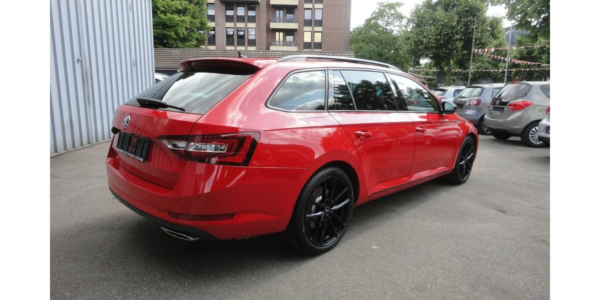 Skoda Superb Sportline4x4 Navi PanoSdach BiXenon Leder 122.000 km 18.900 &euro; Neuss 41462