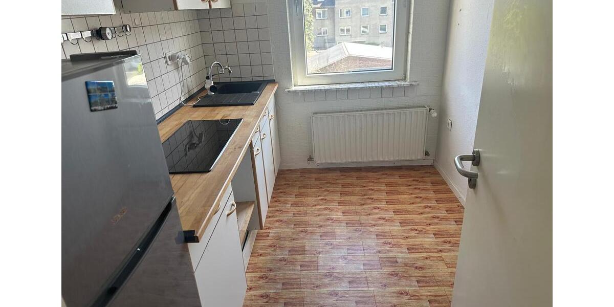 Etagenwohnung Krefeld Cracau - 2 Zimmer, 48 m&sup2;, 390&euro; | Angebot:26380188