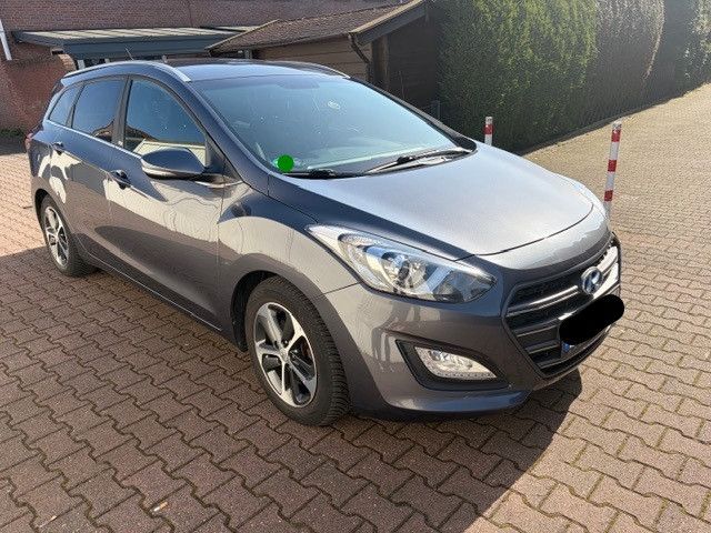 Hyundai i30 175.700 km 7.450 &euro; Duisburg 47167
