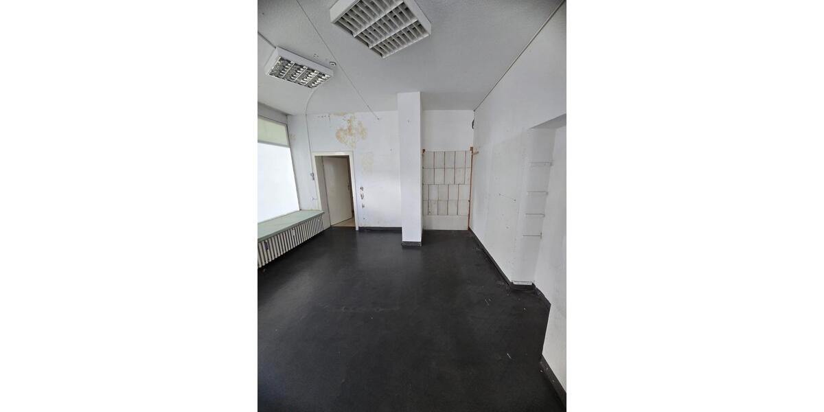 Büro-Gewerbeeinheit mit Gestaltungspotenzial in Duisburg zimmer