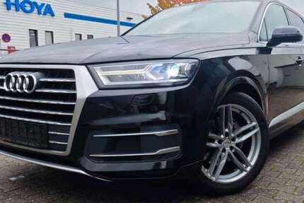 Audi Q7 247.027 km 24.566 € Mönchengladbach 41066