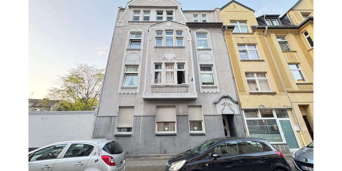 Haus zum Kaufen in Duisburg 295.000 € 346 m² 15 zimmer