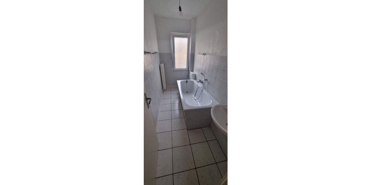 Etagenwohnung Mülheim an der Ruhr Mitte - 2 Zimmer, 49 m&sup2;, 350&euro; | Angebot:26392559