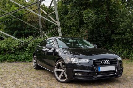 Audi A5 261.000 km 13.200 € Düsseldorf 40229