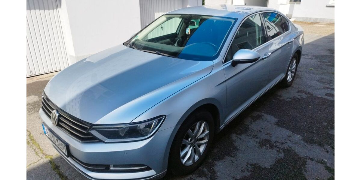 VW Passat 173.000 km 9.700 &euro; Oberhausen 46049