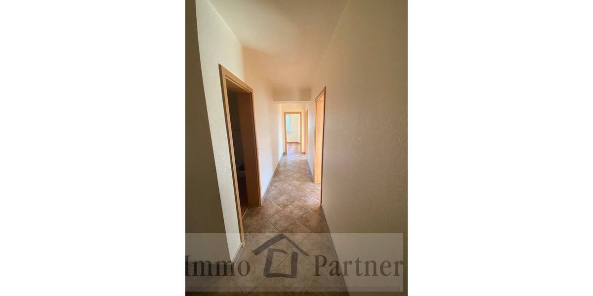 Etagenwohnung Duisburg / Aldenrade Aldenrade - 4 Zimmer, 118 m&sup2;, 158.000&euro; | Angebot:23982412