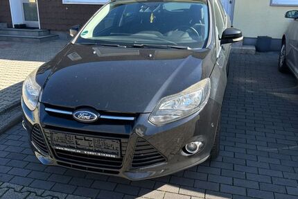 Ford Focus 91.000 km 7.350 &euro; Gelsenkirchen 45883