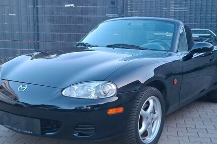 Mazda MX-5 102.000 km 8.800 &euro; Düsseldorf 40627
