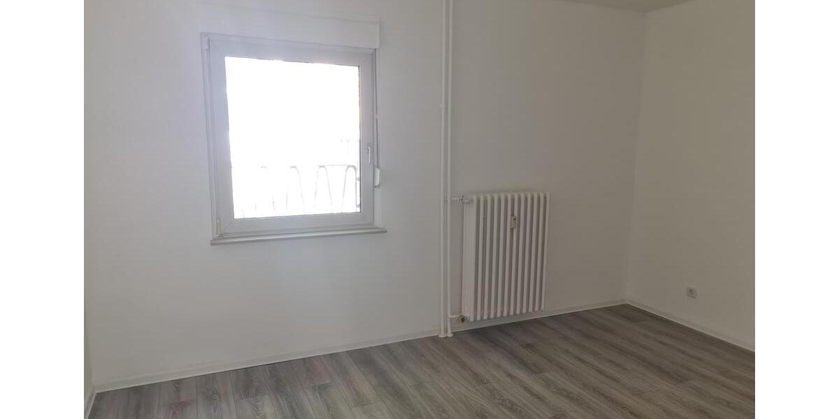 Erdgeschoßwohnung Duisburg Hamborn - 3 Zimmer, 54 m&sup2;, 385&euro; | Angebot:24478273