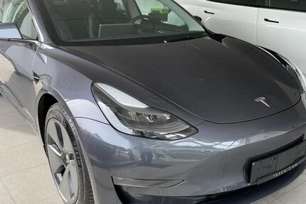 Tesla Model 3 66.350 km 29.850 &euro; Mülheim an der Ruhr 45478