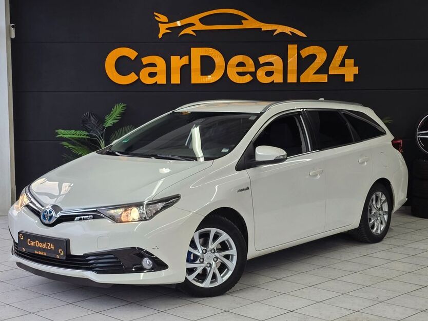 Toyota Auris 224.000 km 8.999 € Voerde 46562