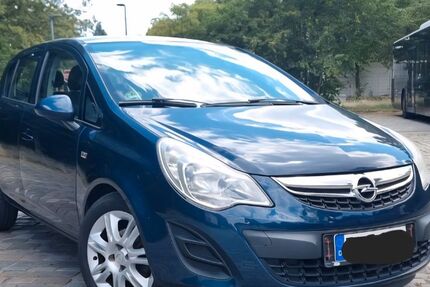 Opel Corsa 223.000 km 1.750 &euro; Düsseldorf 40595
