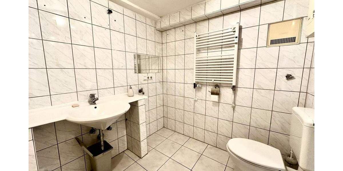 Etagenwohnung Velbert Langenberg - 3 Zimmer, 60 m&sup2;, 169.999&euro; | Angebot:24544903