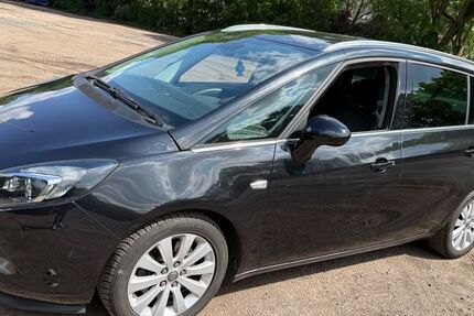 Opel Zafira Tourer 187.000 km 8.990 &euro; Duisburg 47166