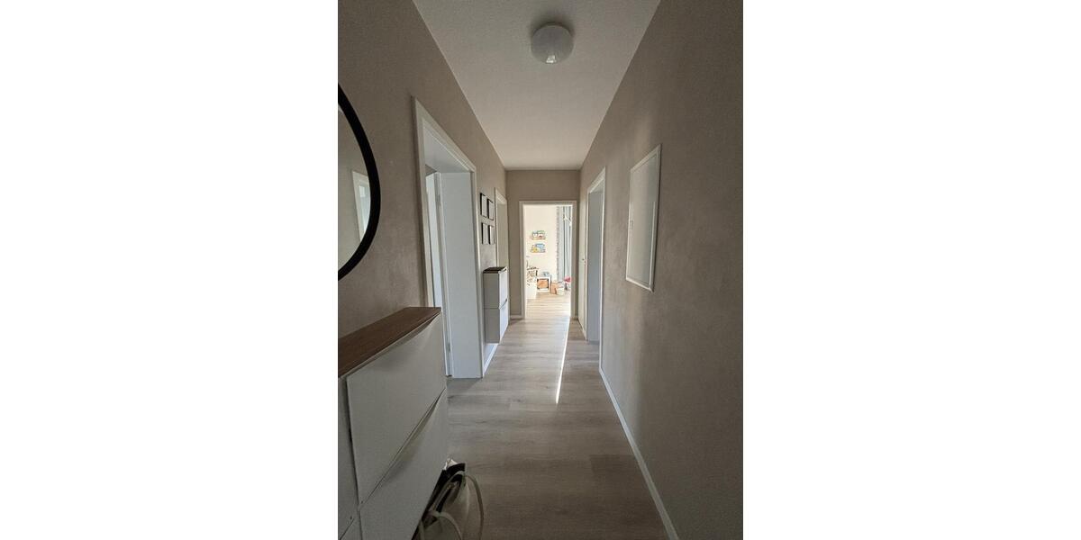 Etagenwohnung Moers Rheinkamp - 3.5 Zimmer, 67 m&sup2;, 585&euro; | Angebot:25409580