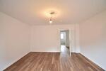 Dachgeschoßwohnung Oberhausen - 3 Zimmer, 87 m&sup2;, 945&euro; | Angebot:25222330