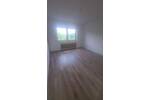 Etagenwohnung Oberhausen Schmachtendorf - 3 Zimmer, 77 m&sup2;, 465&euro; | Angebot:26887791