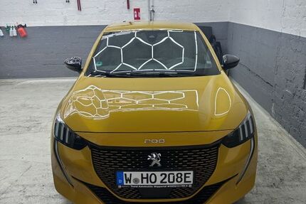 Peugeot 208 77.500 km 13.000 € Wuppertal 42399