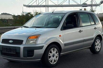 Ford Fusion 120.000 km 3.100 &euro; Duisburg 47138