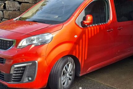 Peugeot Traveller 43.300 km 36.200 € Düsseldorf 40225