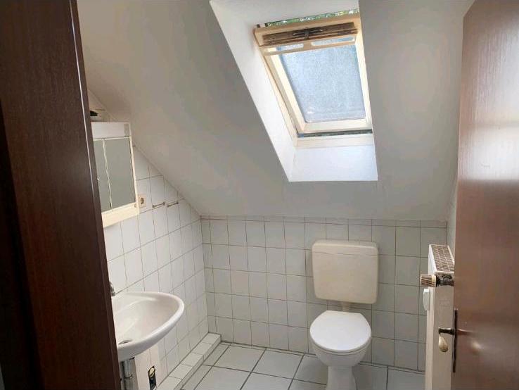 Top Kapitalanlage Mehrfamilienhaus mitten in Rheinhausen 14 zimmer