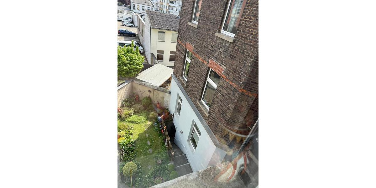 Etagenwohnung Düsseldorf Stadtbezirk 3 - 4 Zimmer, 107 m&sup2;, 1.950&euro; | Angebot:26405940