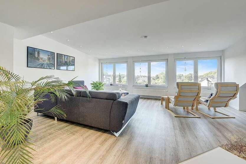 Wohnung zum Kaufen in Oberhausen 390.500 € 142 m²