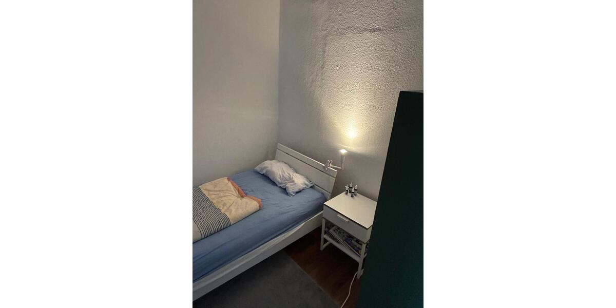 Etagenwohnung Krefeld Cracau - 2 Zimmer, 45 m&sup2;, 560&euro; | Angebot:25547495