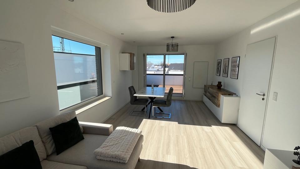 Terrassenwohnung Duisburg Huckingen - 2 Zimmer, 60 m&sup2;, 1.400&euro; | Angebot:26545990